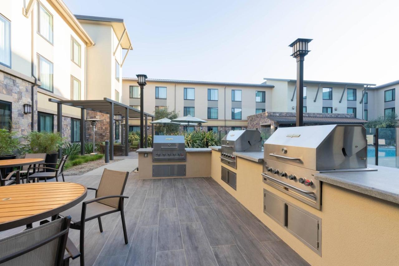 Courtyard By Marriott Thousand Oaks Agoura Hills Exterior foto