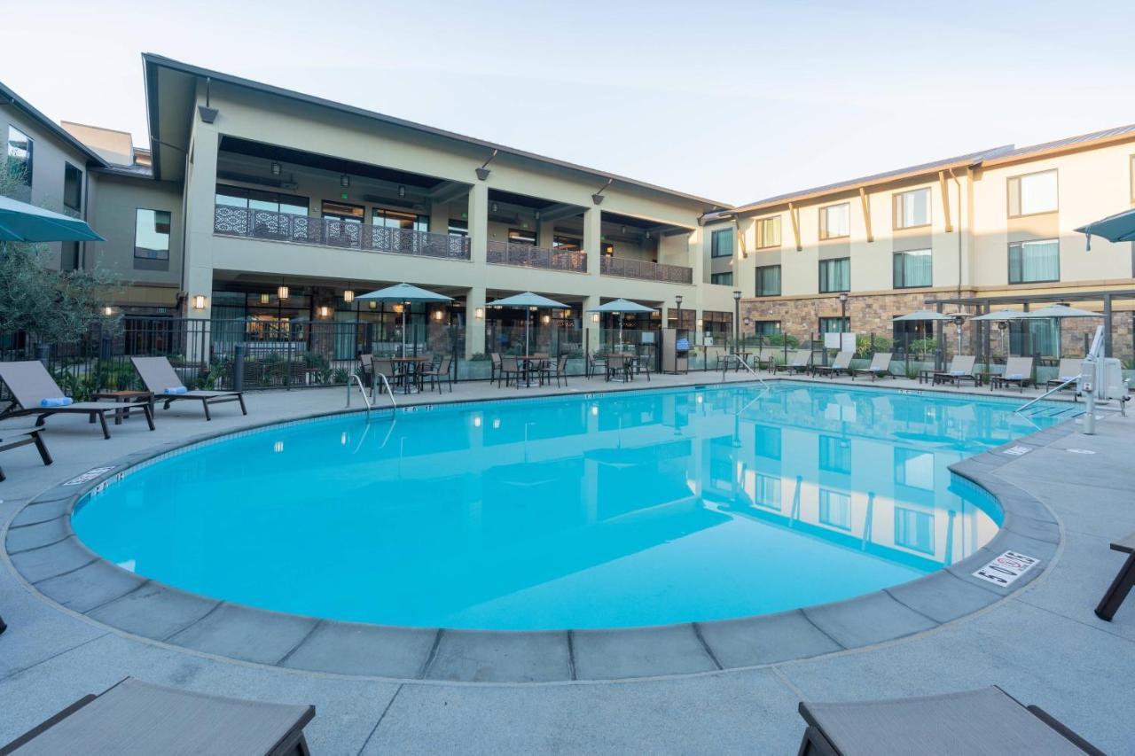 Courtyard By Marriott Thousand Oaks Agoura Hills Exterior foto